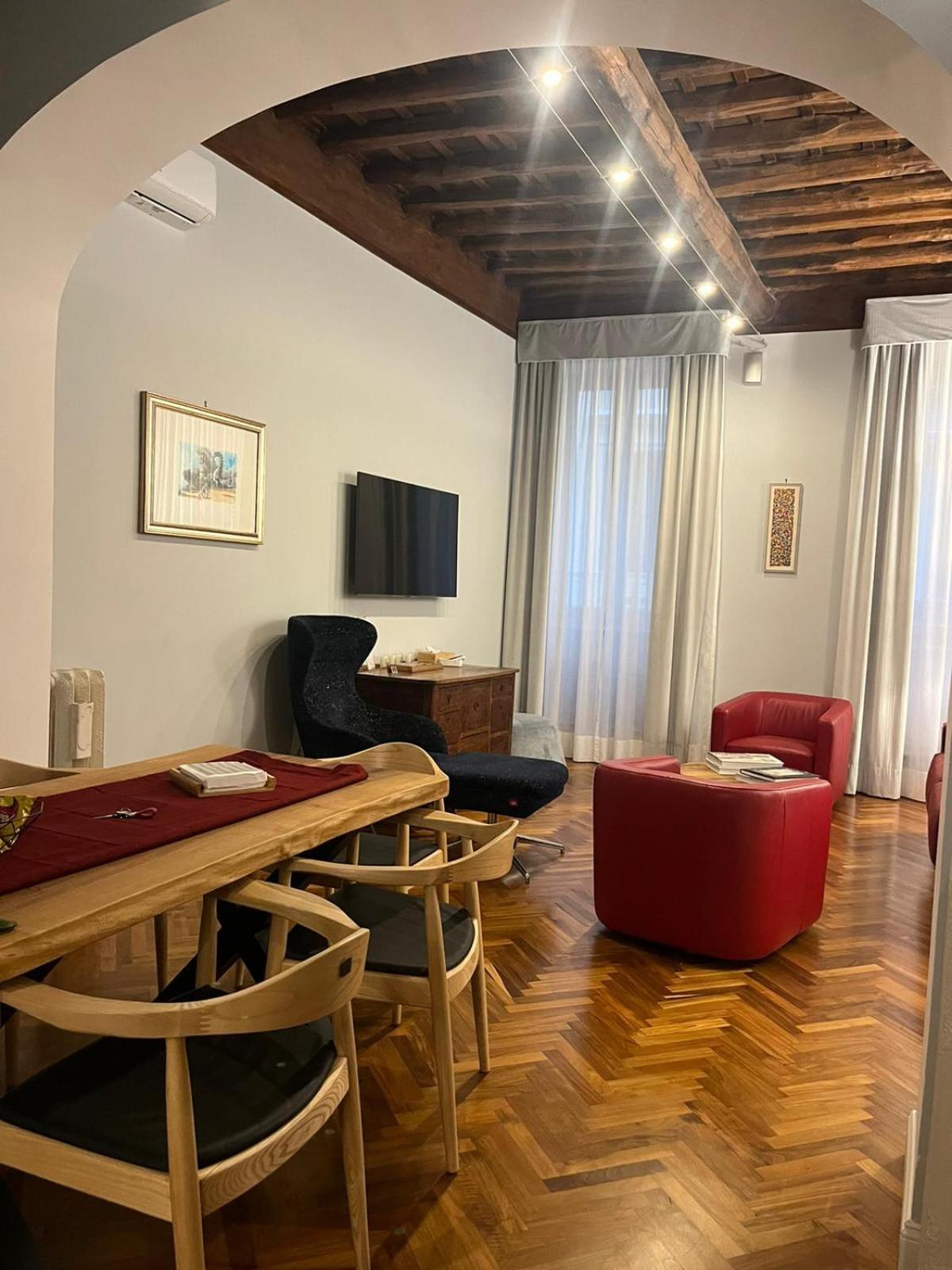 Domvs Spagna Via Gregoriana Apartment Rome